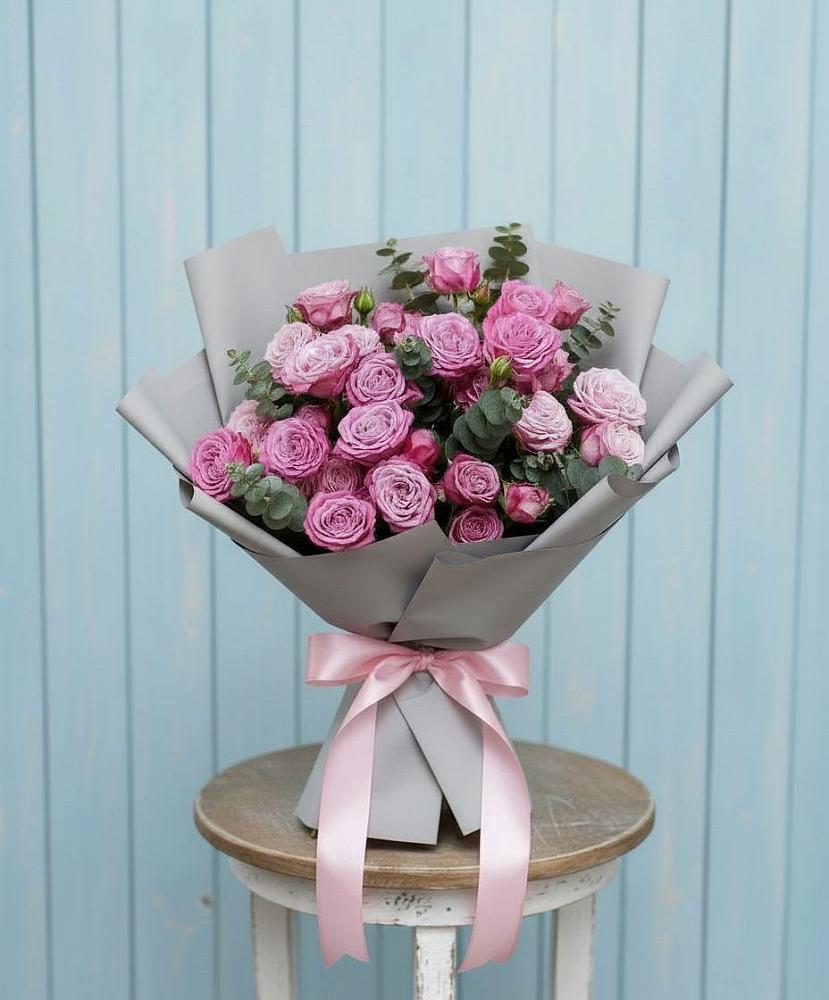 Букет цветов из: Розы в Елизаветинской Ростовской области