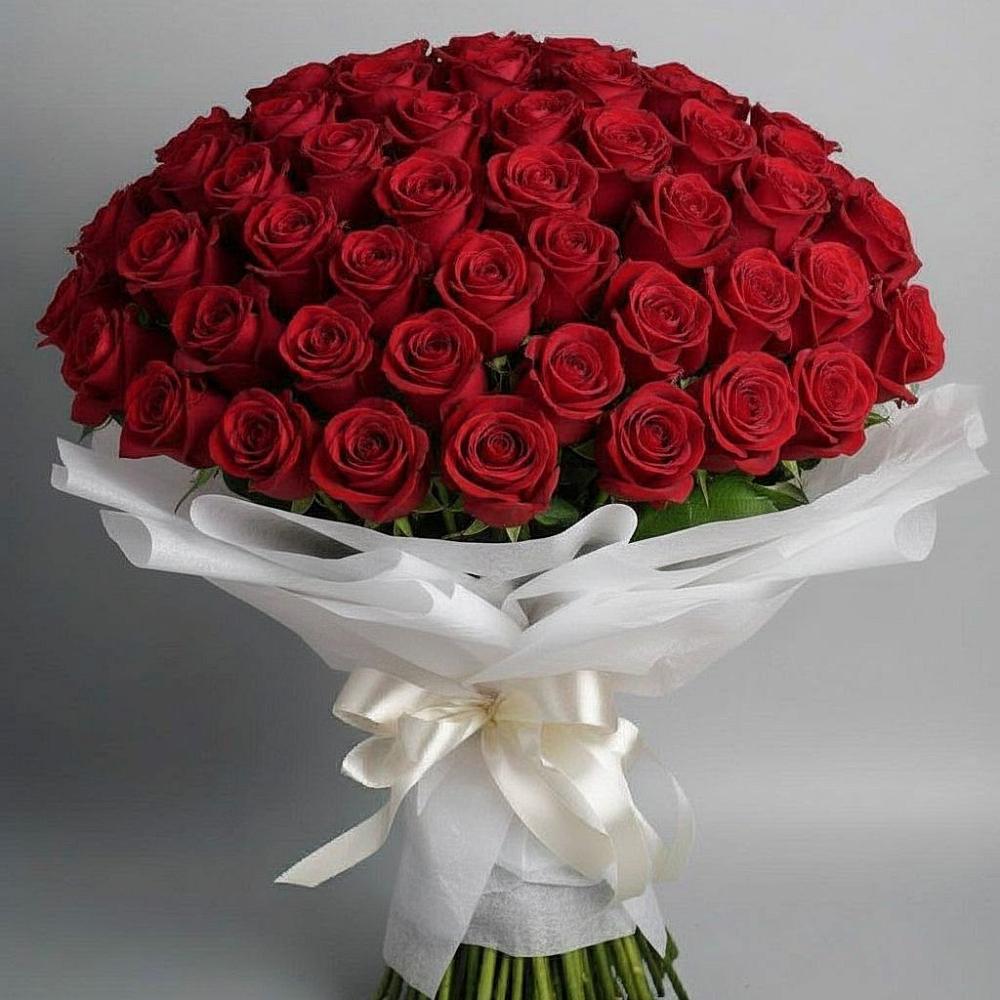 Букет 101 Красная роза Блэк Мэджик в Елизаветинской Ростовской области