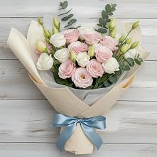 Букет цветов из:  Лизиантусы в Елизаветинской Ростовской области