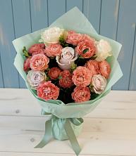 Букет цветов из:  Розы в Елизаветинской Ростовской области