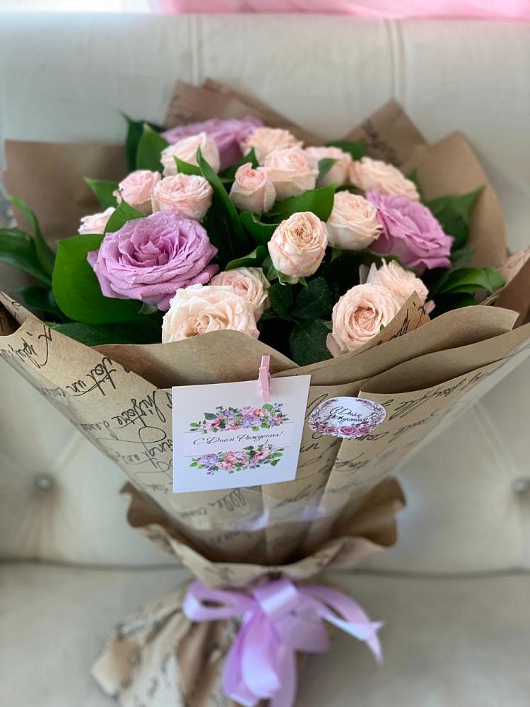 Букет цветов из: Розы в Елизаветинской Ростовской области