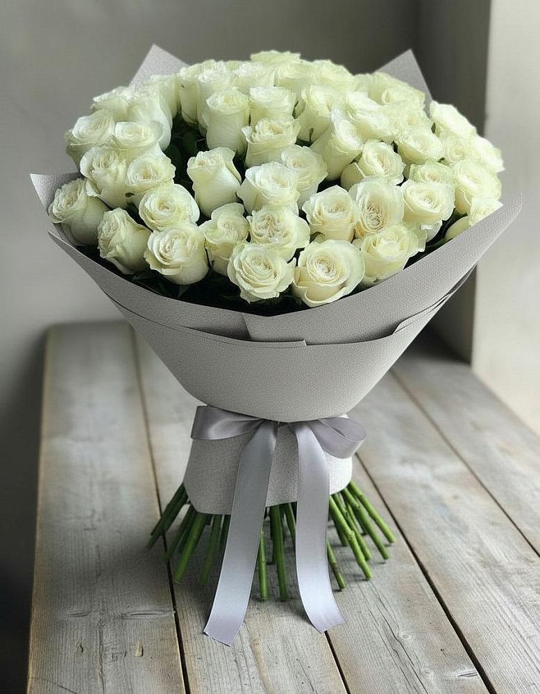 Букет 35 Белых роз в Елизаветинской Ростовской области