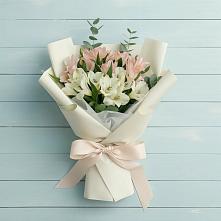 Букет цветов из:  Альстромерии в Елизаветинской Ростовской области