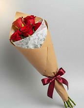 Букет цветов из:  Розы в Елизаветинской Ростовской области