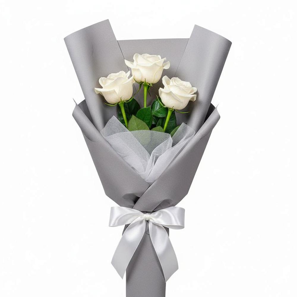 Букет 3 белые розы в Елизаветинской Ростовской области