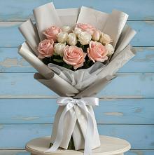 Букет цветов из:  Розы в Елизаветинской Ростовской области