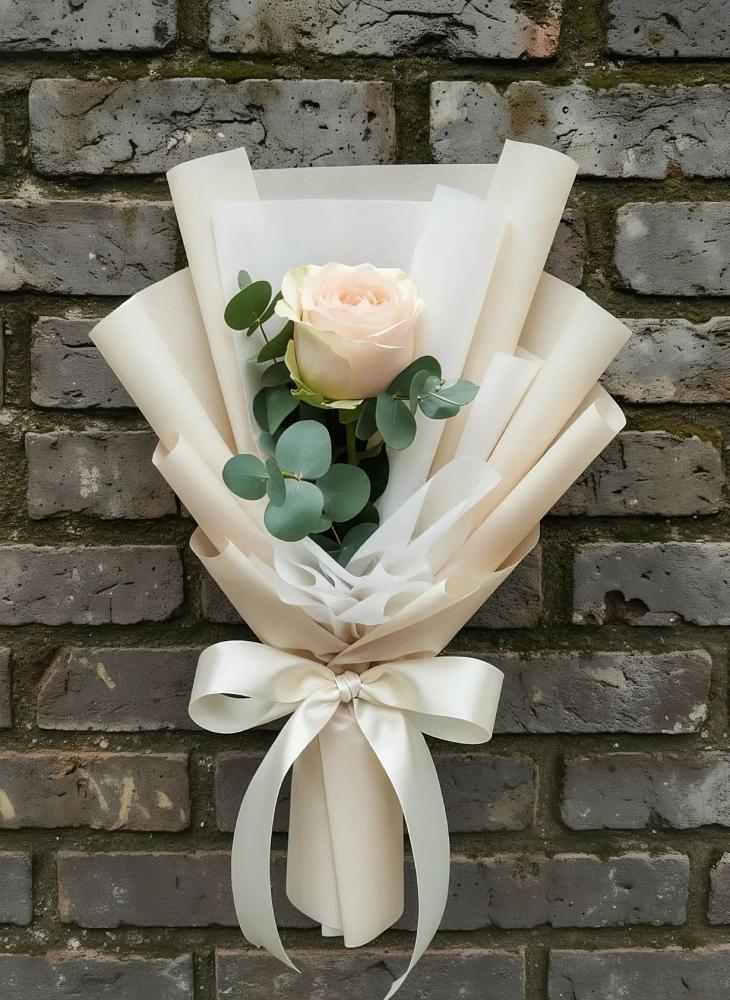 Букет цветов из: Розы в Елизаветинской Ростовской области