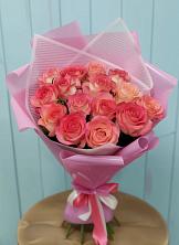 Букет 15 Розовых роз Равель в Елизаветинской Ростовской области