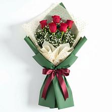 Букет цветов из:  Розы в Елизаветинской Ростовской области